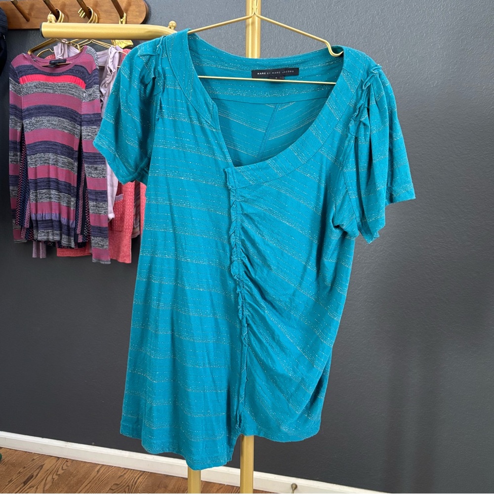🌟MARC by Marc Jacobs 🌟Teal Rusched Tee, Gold Metallic Stripe, Asymmetrical